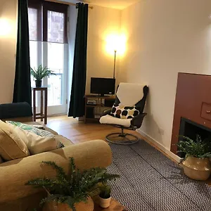 https://west-bow-edmonstone-close.edinburghhotelsuk.org